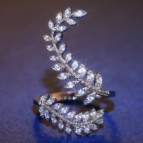 New Adjustable 925 Sterling Silver Long Leaf Ring - Picture 2 of 6